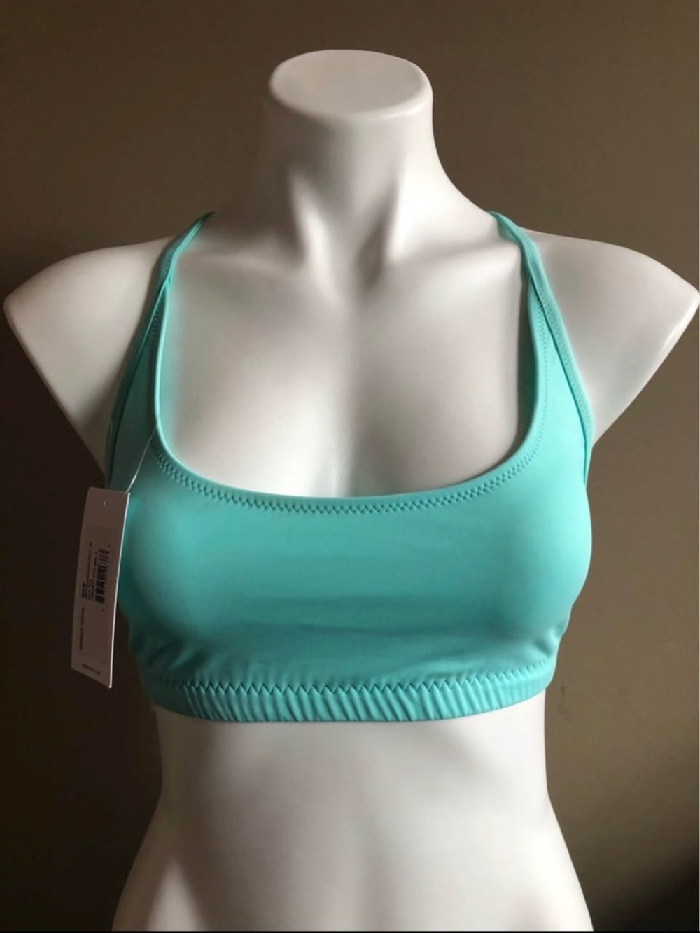 Outdoor Voices Mint Green Scoop Sports Bra Dive Top